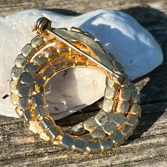 Vintage 1950 Circle Brooch - Picture 5 of 5